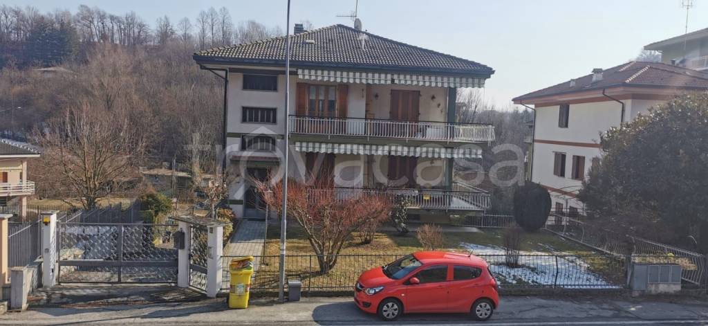 Appartamento in in vendita da privato a Cuorgnè via Duccio Galimberti, 41
