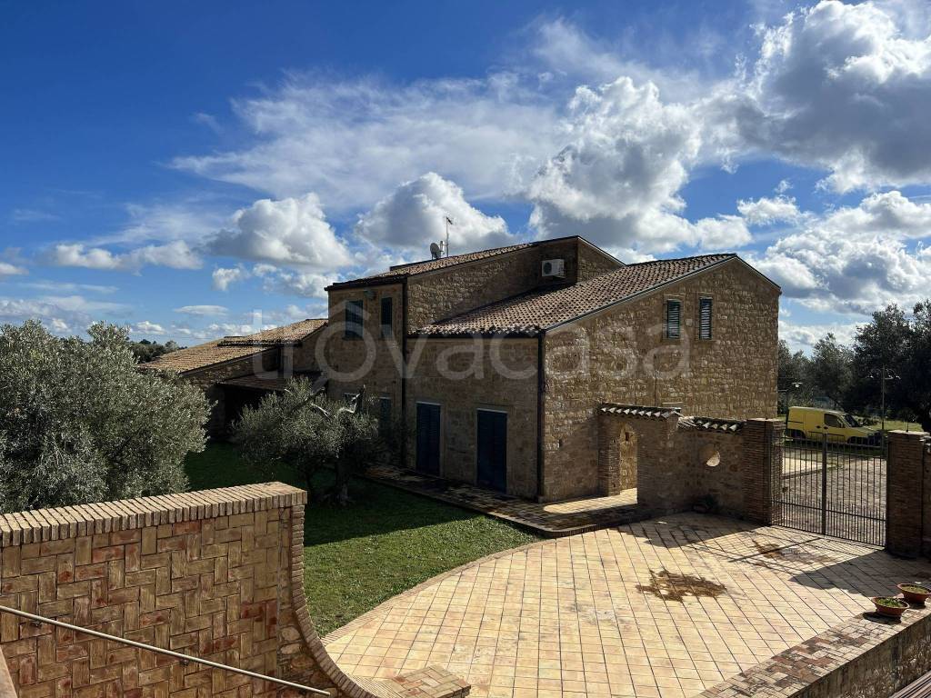 Villa Bifamiliare in vendita a Piazza Armerina sp38