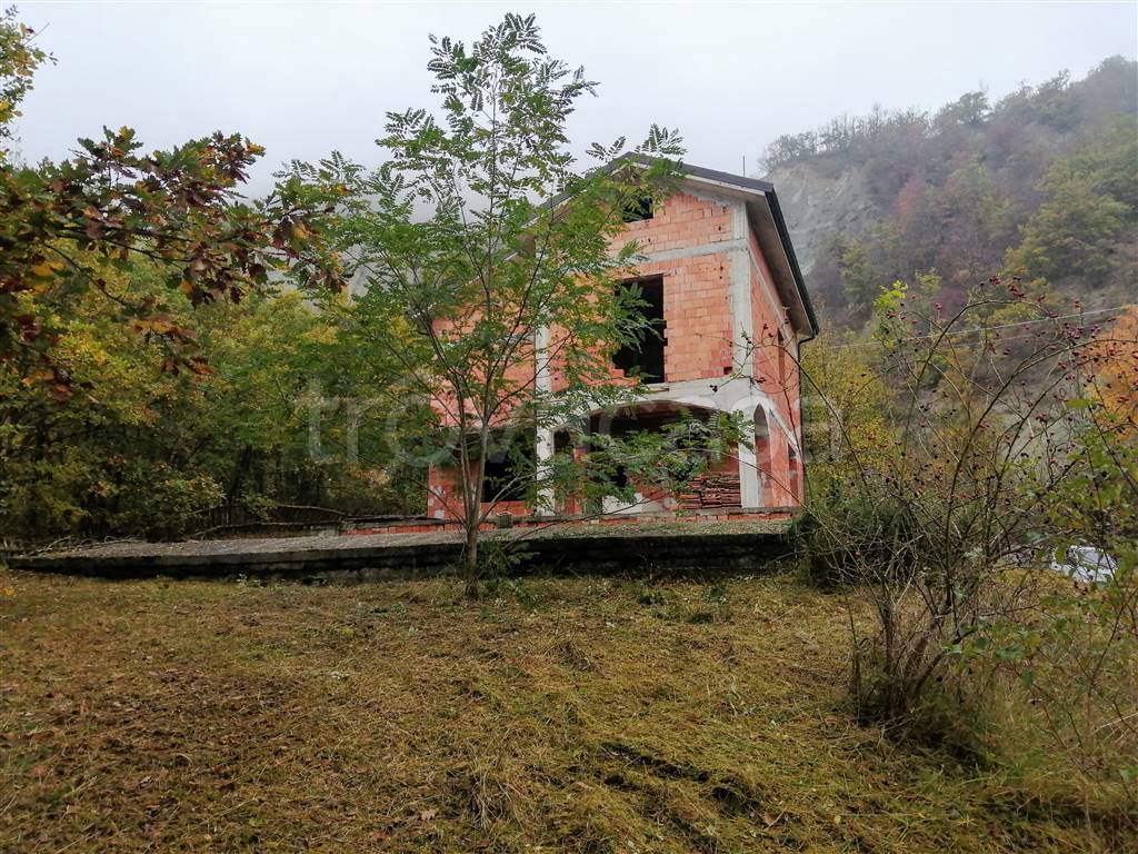 Casa Indipendente in vendita a Cantalupo Ligure