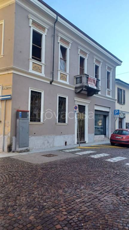 Appartamento in vendita a Mortara corso Camillo Benso di Cavour