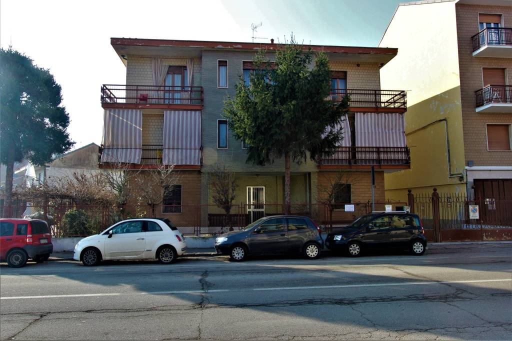 Appartamento in vendita a Moncalieri strada Genova , 78