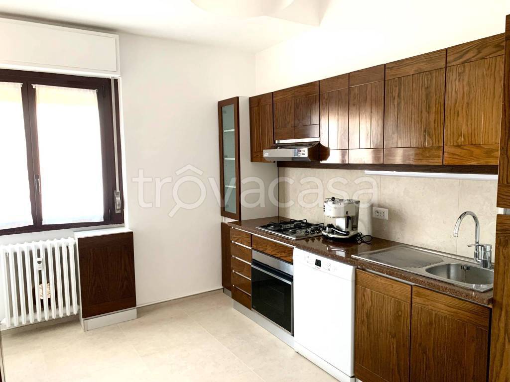 immagine annuncio 2 di 13