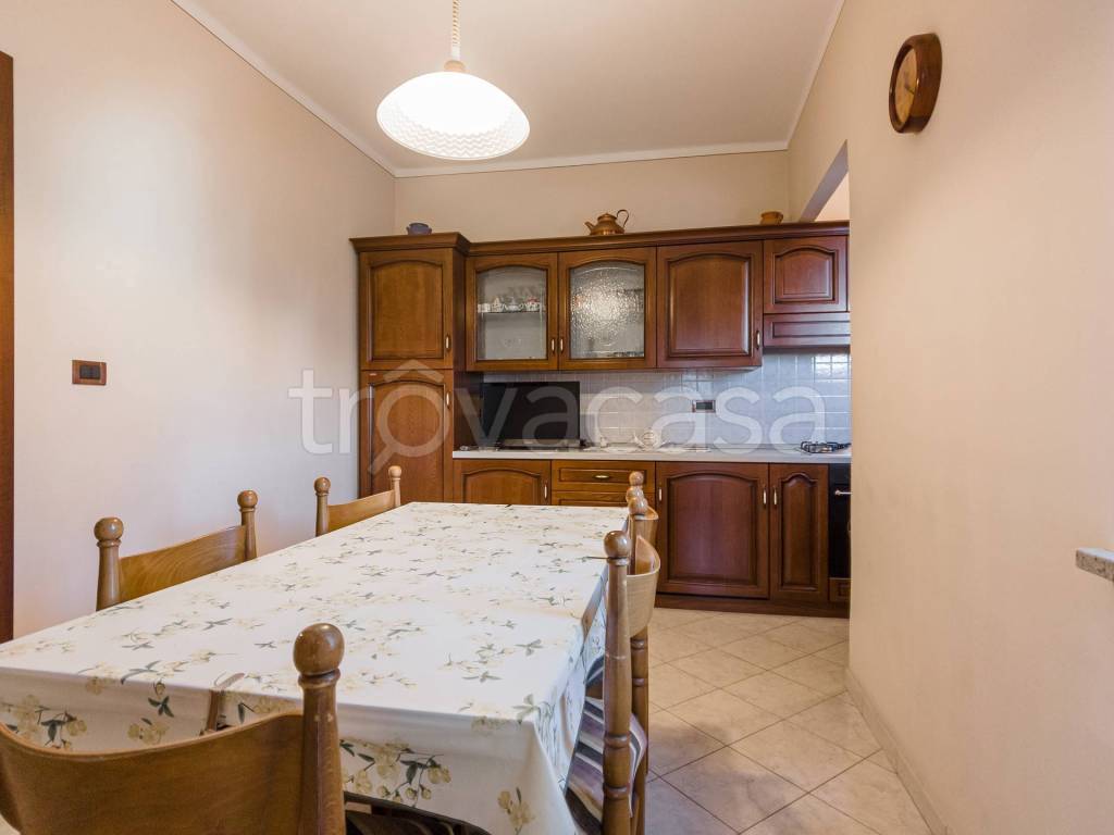 Appartamento in vendita a Carignano corso Cesare Battisti, 61