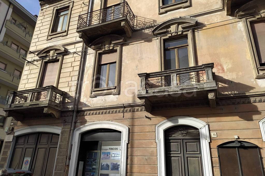 Villa Bifamiliare in vendita a Cuneo corso Nizza, 70