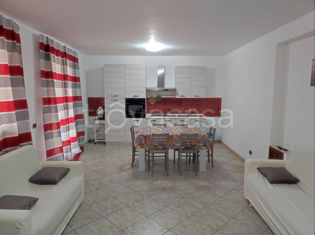 Appartamento in in vendita da privato a Cinisi via Luigi Pirandello, 27
