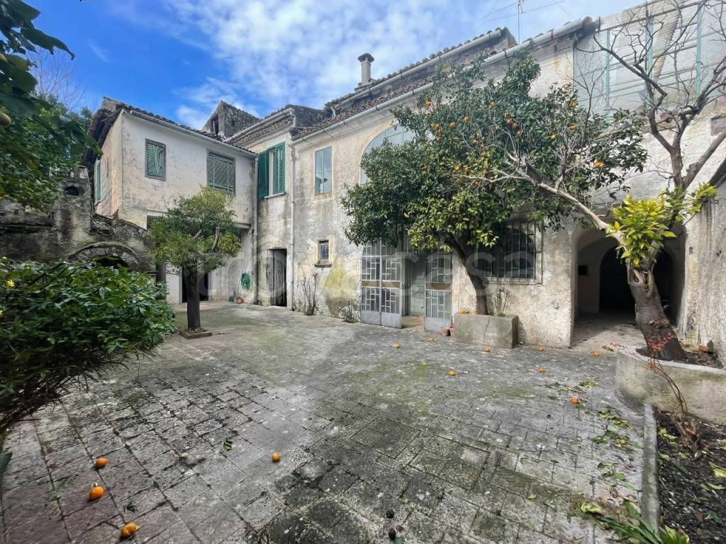 Villa in vendita a Formicola via Maiorano