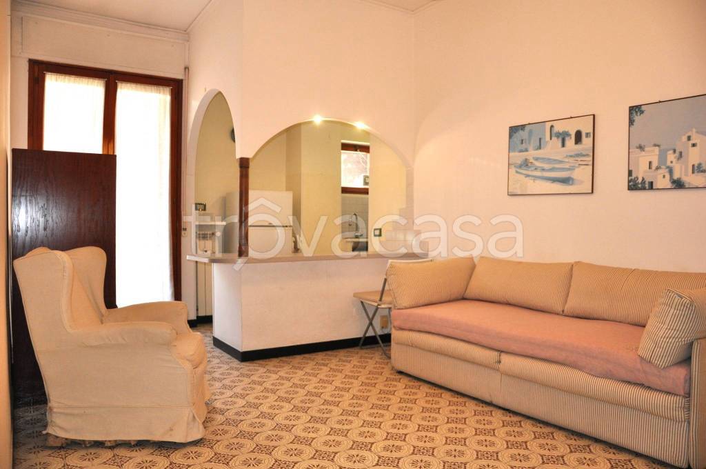 Appartamento in vendita ad Arenzano via Trento, 14