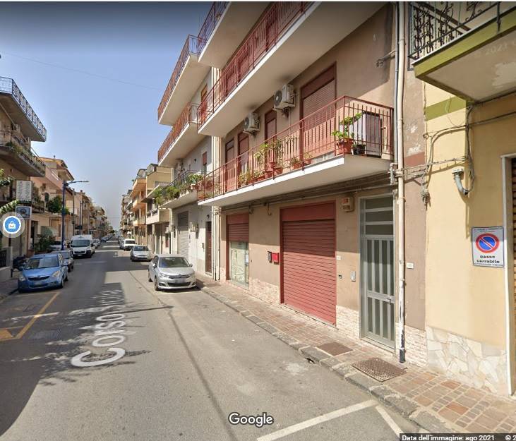 Negozio in affitto a Torregrotta corso Sicilia, 52