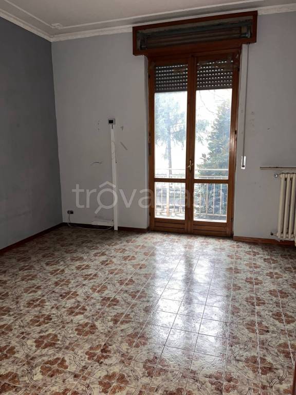 Casa Indipendente in vendita a Lugagnano Val d'Arda via madonna del piano