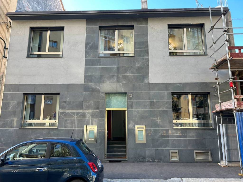 Casa Indipendente in vendita a Torino via Rubiana, 52