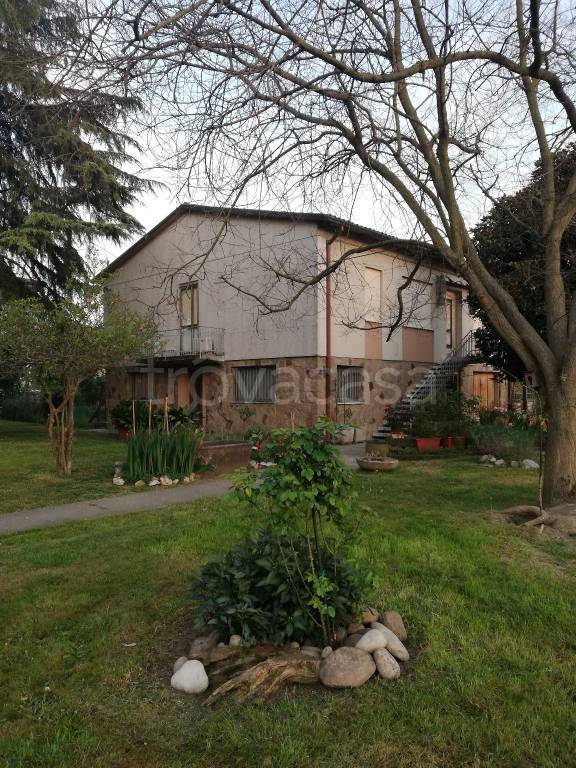 Villa in in vendita da privato a Rovigo via della Resistenza, 22