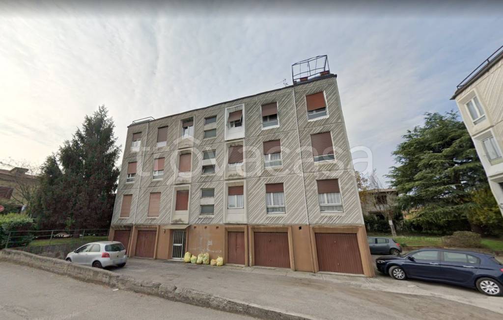 Appartamento all'asta a Rezzato via Giovanni Prati, 12
