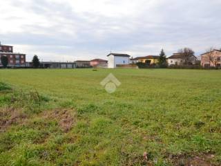 Terreno residenziale in vendita a canneto sull'oglio via garibaldi, 210