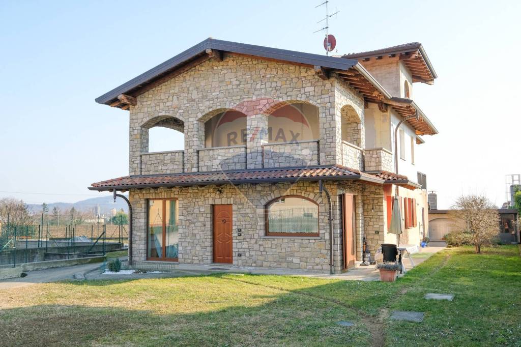 Villa in vendita ad Almenno San Bartolomeo via ronchetto, 91