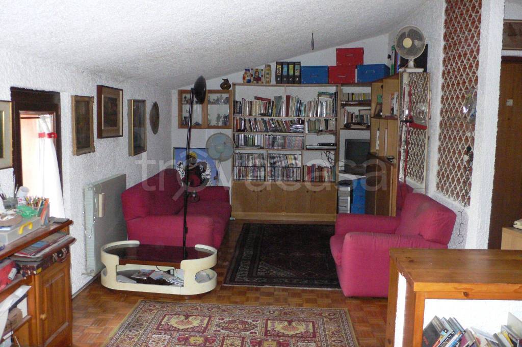 Appartamento in in vendita da privato a Binasco via Pitagora, 26