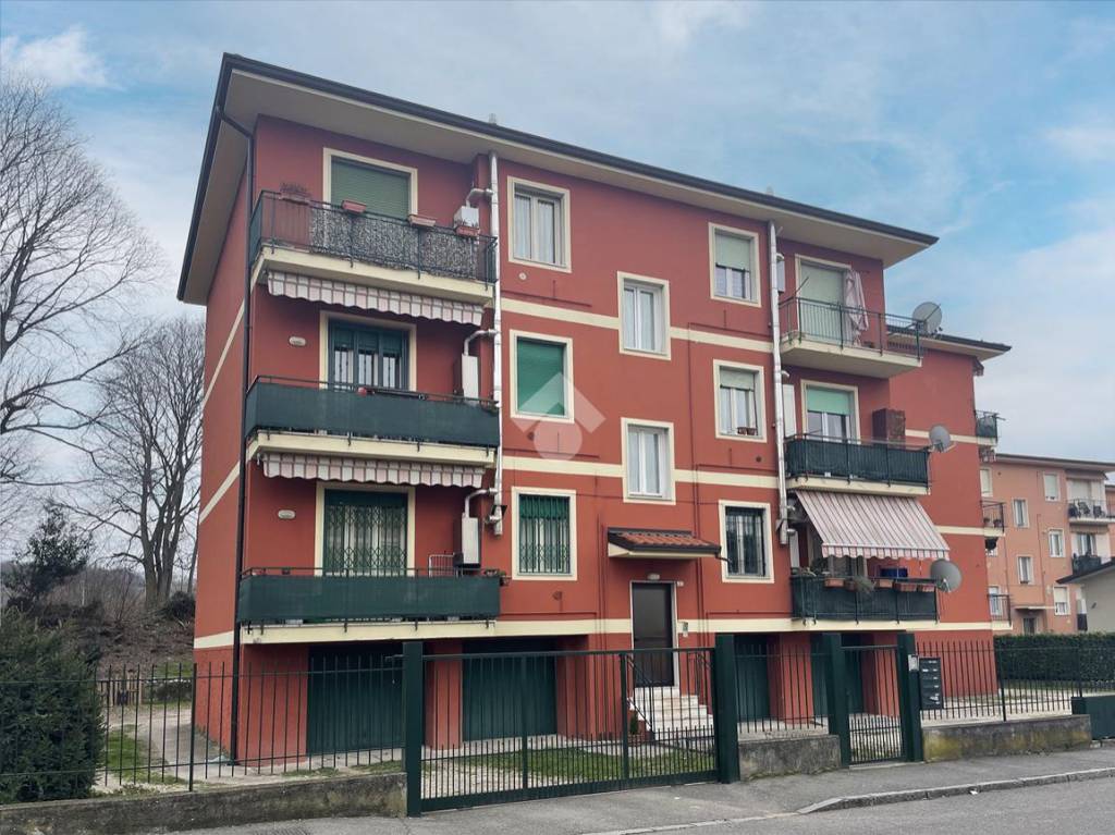 Appartamento in vendita a Gussago via Giuseppe Mazzini