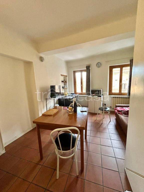 Appartamento in vendita a Urbino via Cesare Battisti