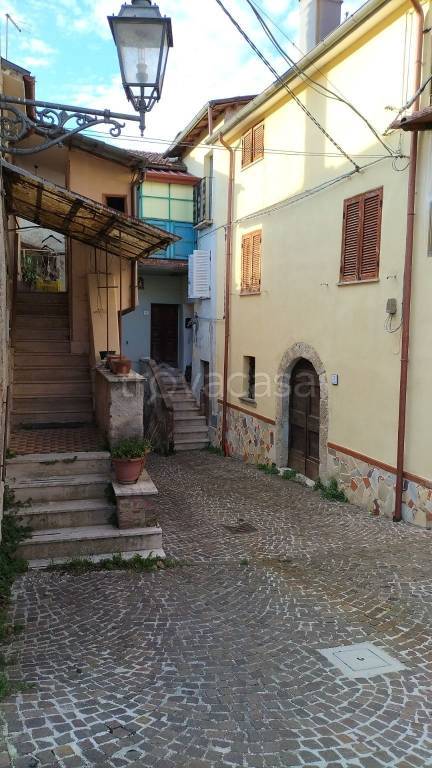 Appartamento in in vendita da privato a Fiamignano via dei Marsi, 29