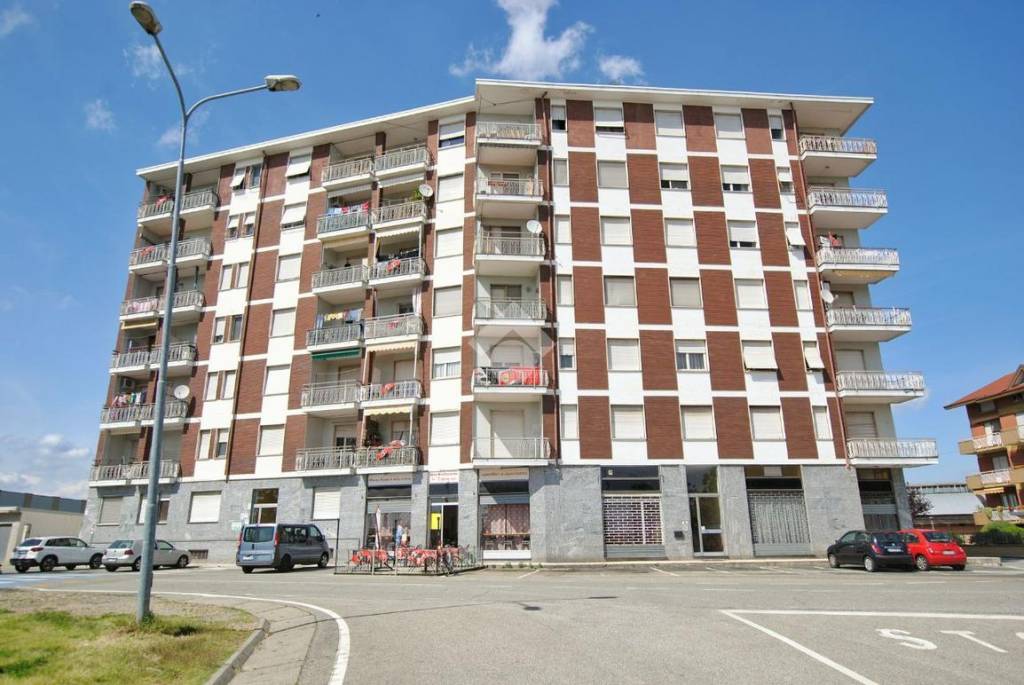 Appartamento in vendita a Livorno Ferraris corso Aosta
