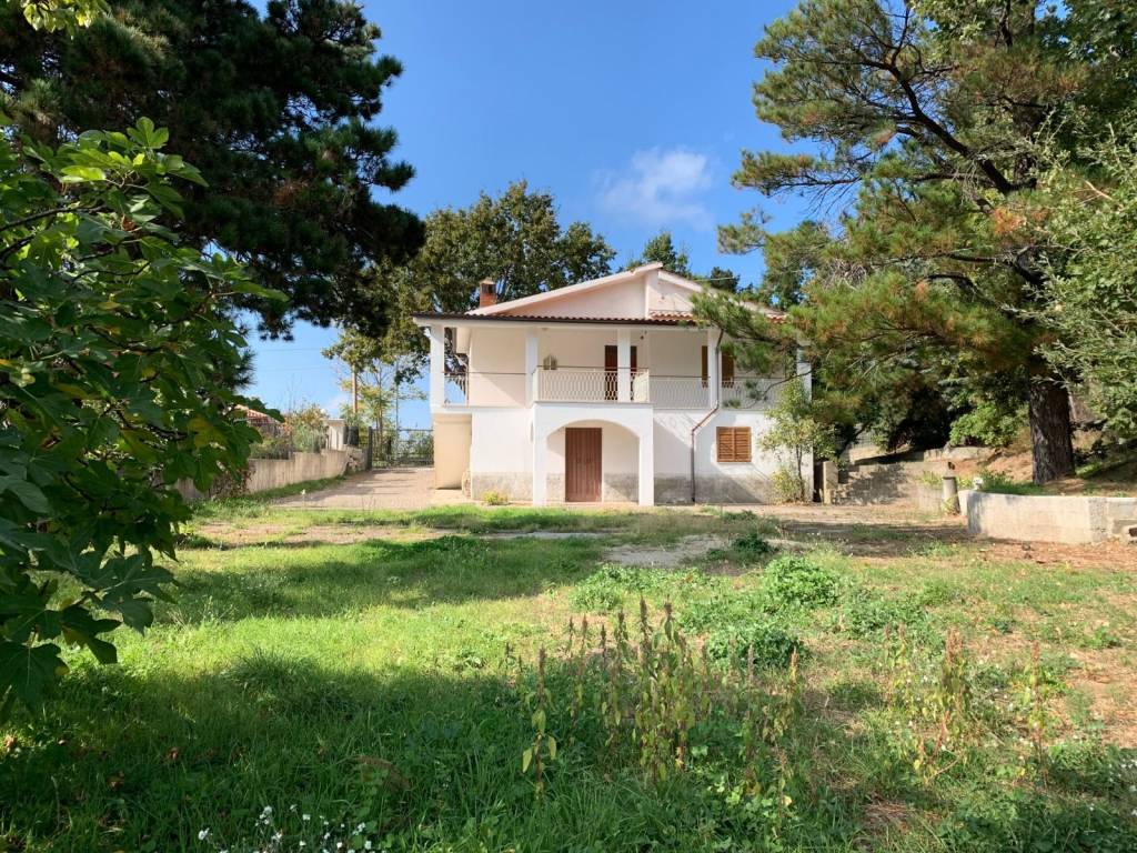 Villa Bifamiliare in in vendita da privato a Corigliano-Rossano contrada Ceradonna