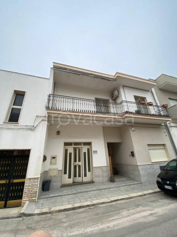 Appartamento in vendita a Manduria via Gruppo Cremona, 59