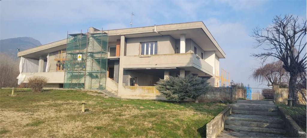 Villa in vendita a Piossasco via giovanni berchet