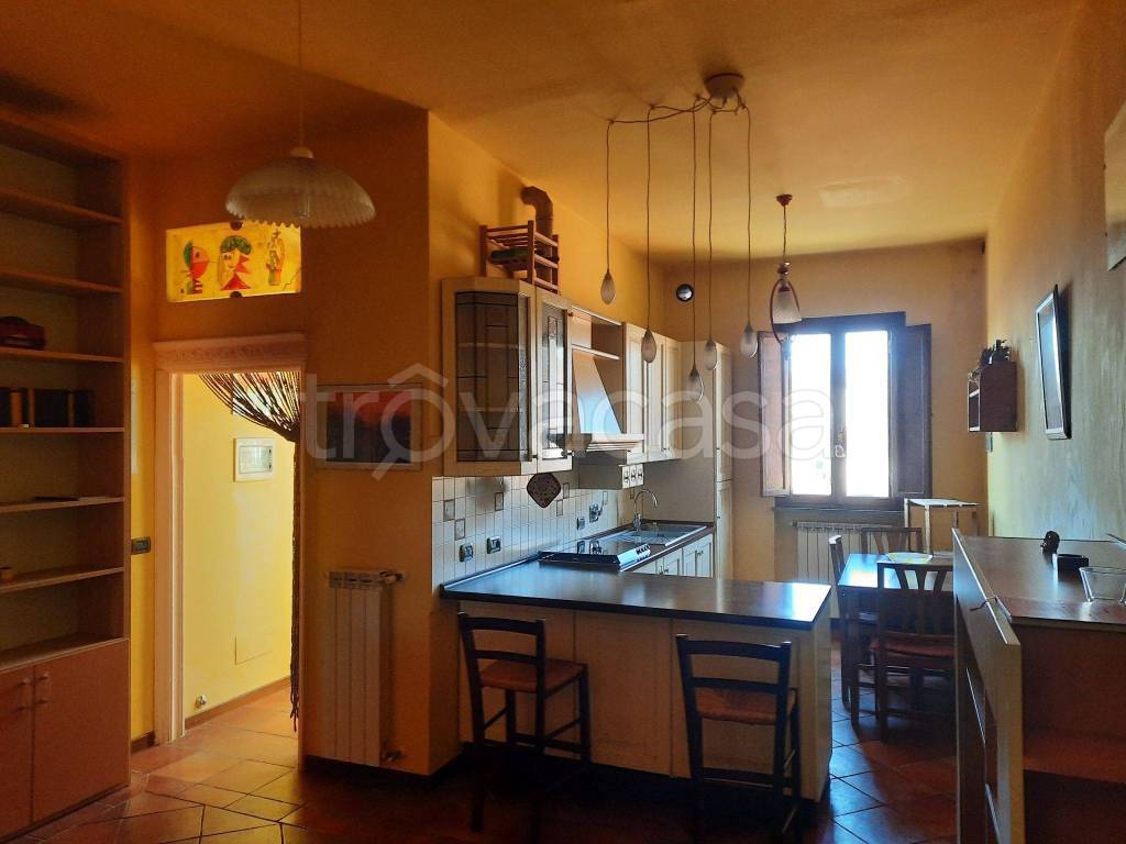 Appartamento in in vendita da privato a Pistoia via Dalmazia, 19A