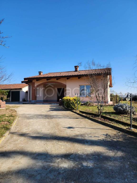 Villa in in vendita da privato a Cellarengo via Luigi Einaudi, 17