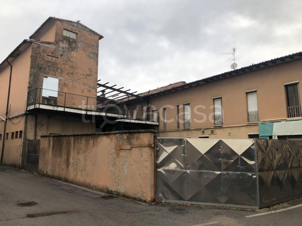 immagine annuncio 11 di 12