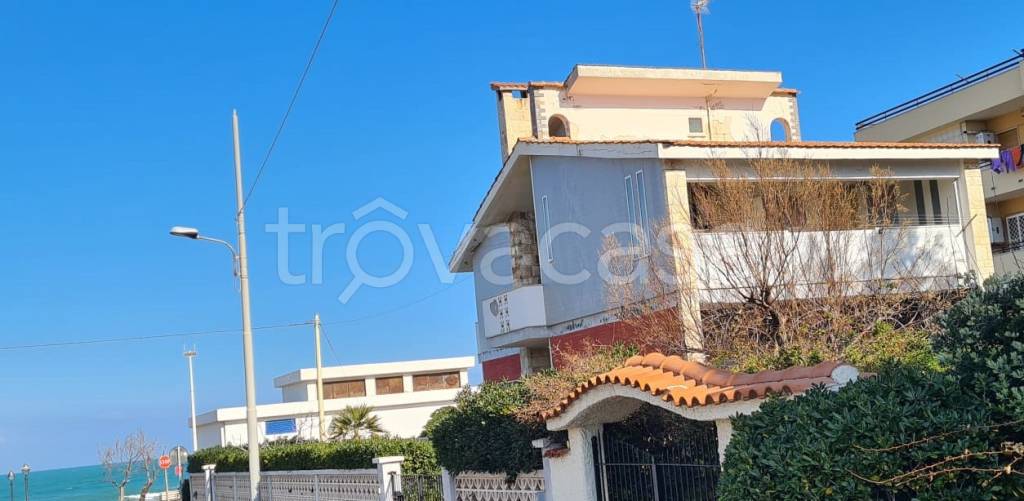 Villa Bifamiliare in vendita a Bari vico 6 Nicola Massaro, 4A
