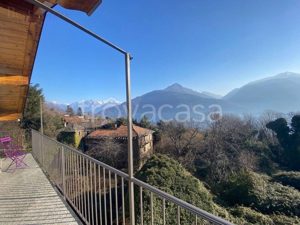 Villa Bifamiliare in vendita a Cremia frazione Semurana, 1