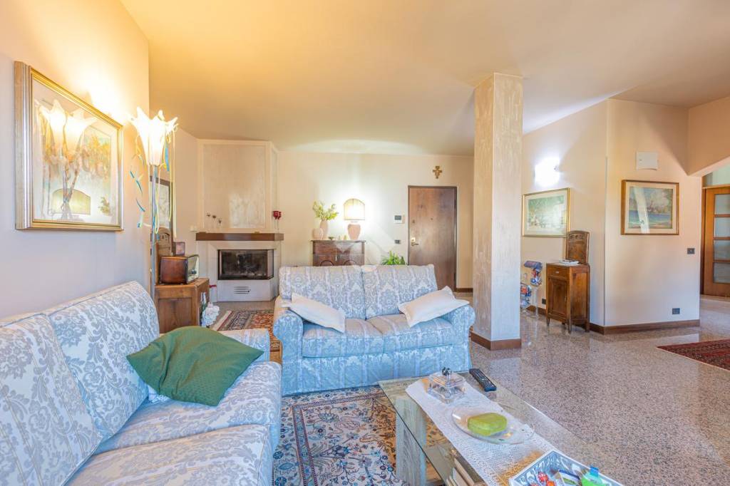 Appartamento in vendita a Sant'Ambrogio di Valpolicella viale Madonnina, 1