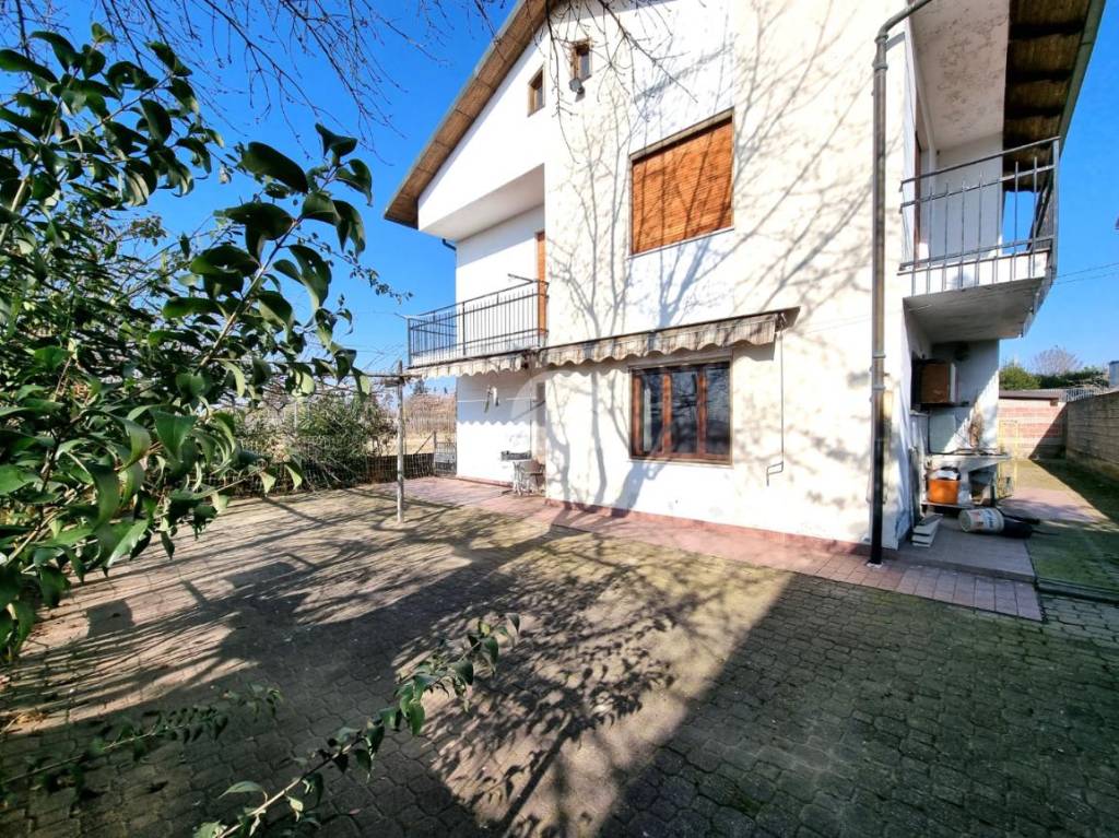 Villa in vendita a Caluso via Piave