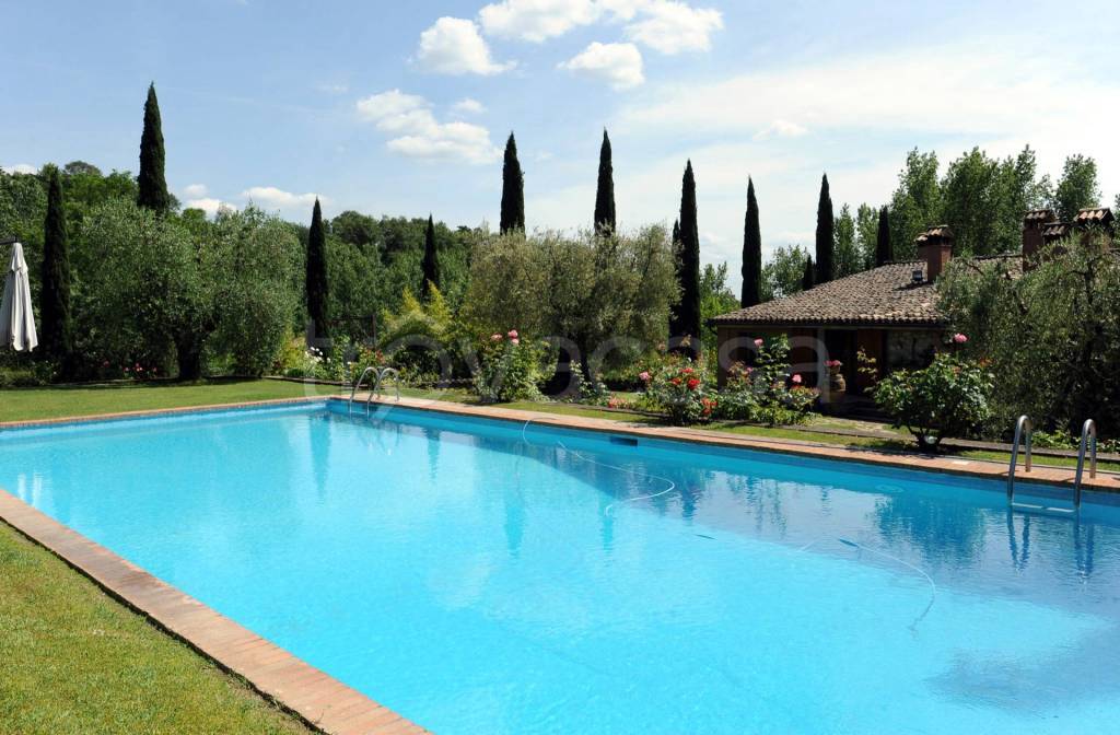 Villa in vendita a Monteleone d'Orvieto monteleone d'orvieto