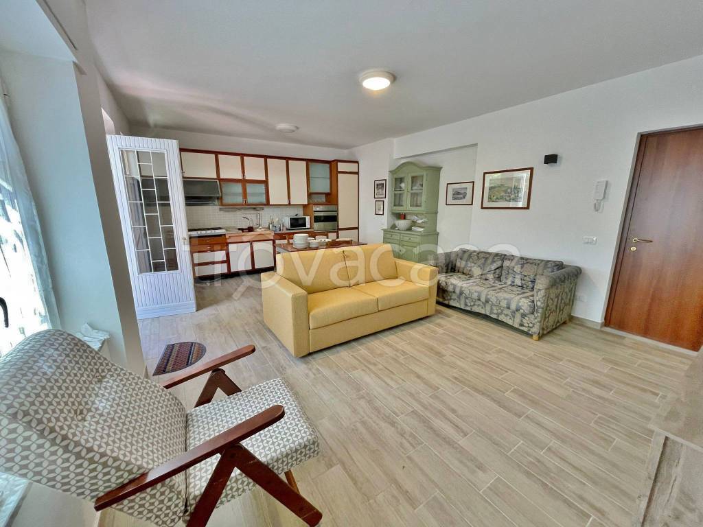 immagine annuncio 1 di 8