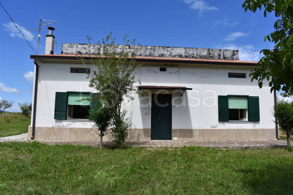 Villa in vendita a Filetto contrada Viano, 28