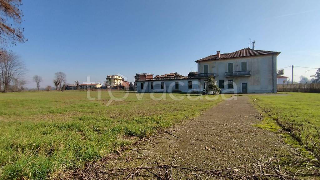Villa in vendita a Soresina via Monte Nero, 2