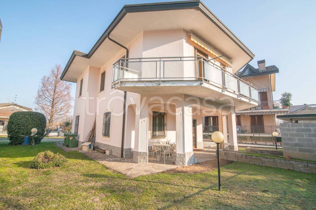 Villa in vendita a Lodi via Lorenzo Perosi, 1/a