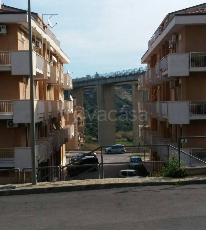 Appartamento in in vendita da privato a Campofelice di Roccella via Sardegna, 1