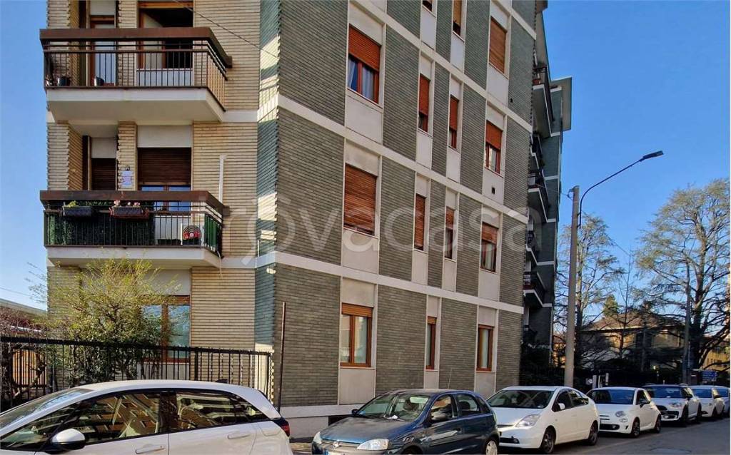 Appartamento in vendita a Saronno via Carcano