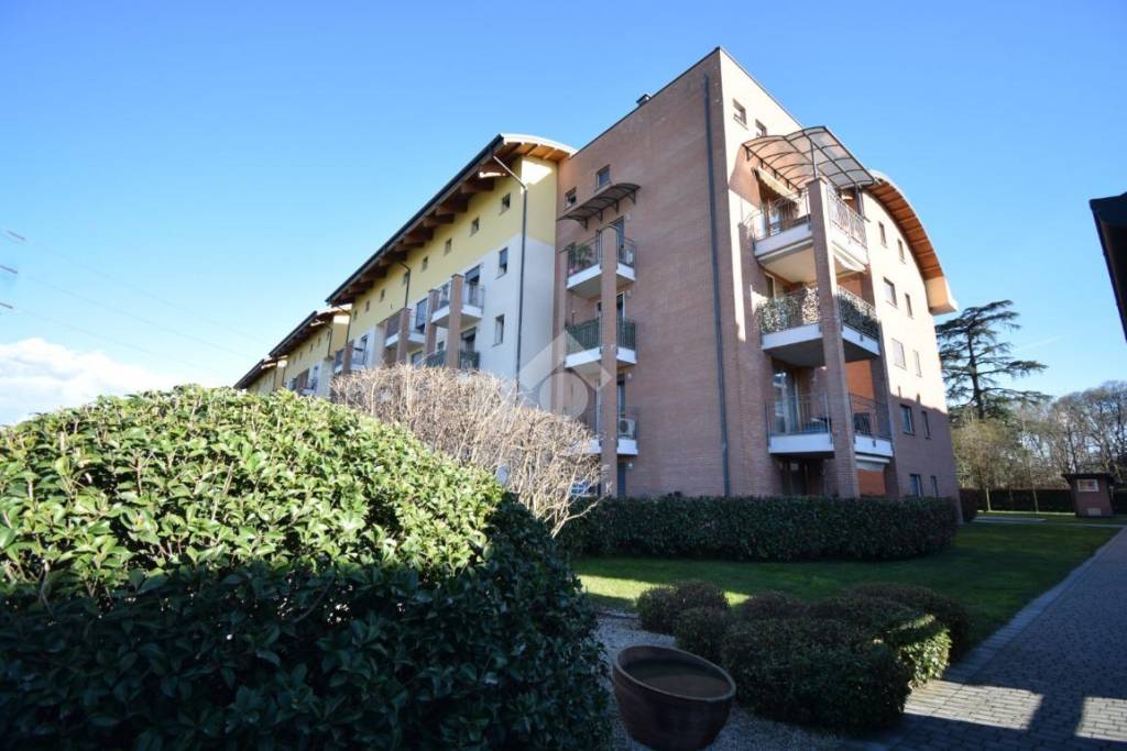 Appartamento in vendita a Brugherio via Ilaria Alpi