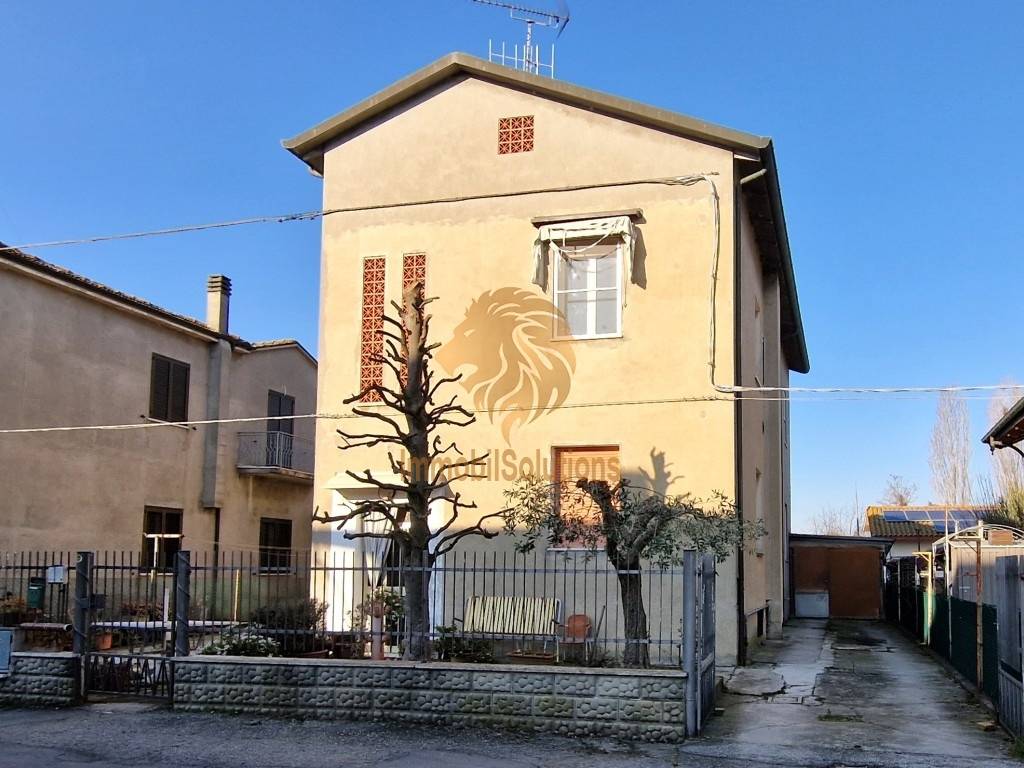 Appartamento in vendita a Forlì via Bagnolina, 19