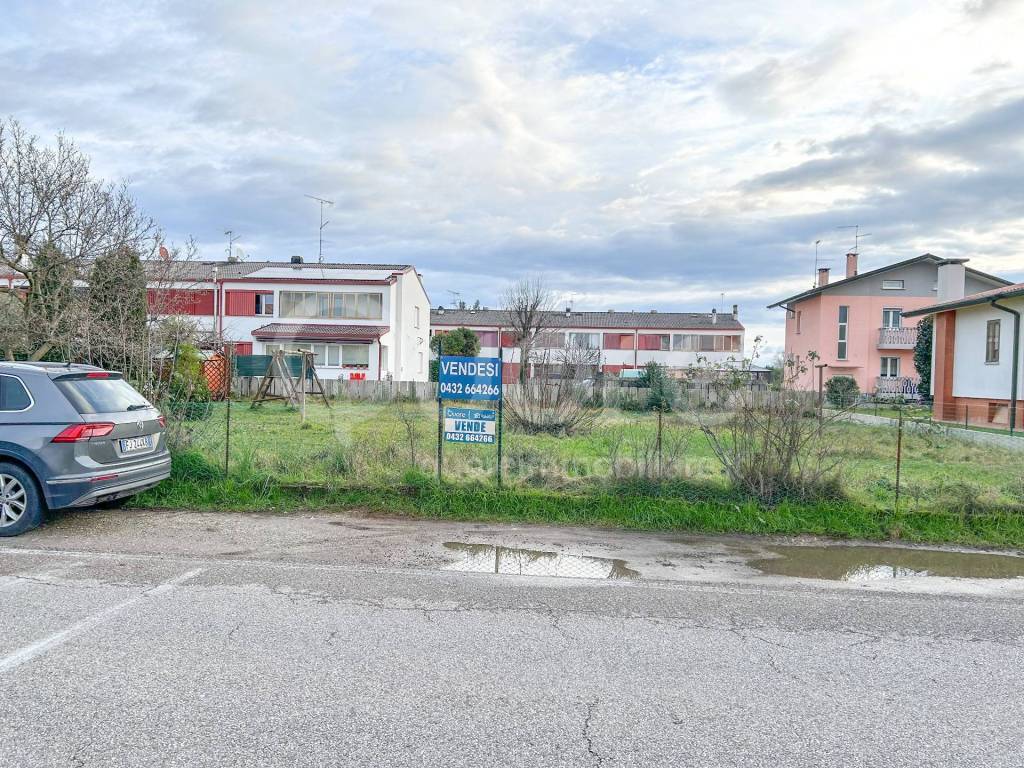 Terreno Residenziale in vendita a Udine via Baldasseria Bassa, 146