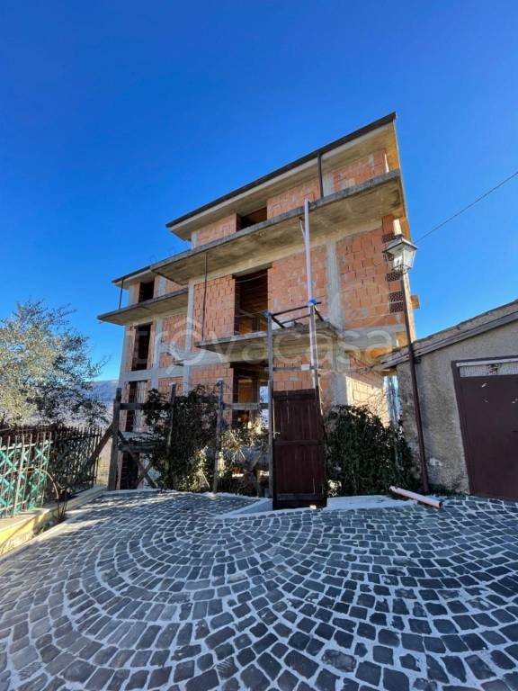 Casa Indipendente in vendita a Rocca Santo Stefano via San Morello