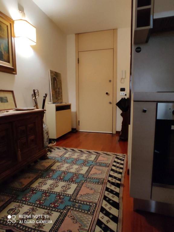 Appartamento in vendita a Basiglio via Giotto