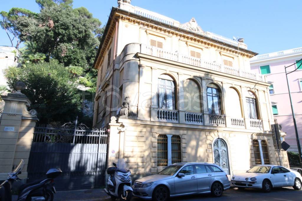 Appartamento in affitto a Genova corso Firenze, 22