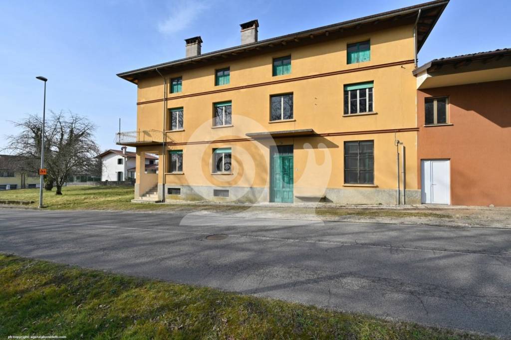 Villa in vendita a Cassacco