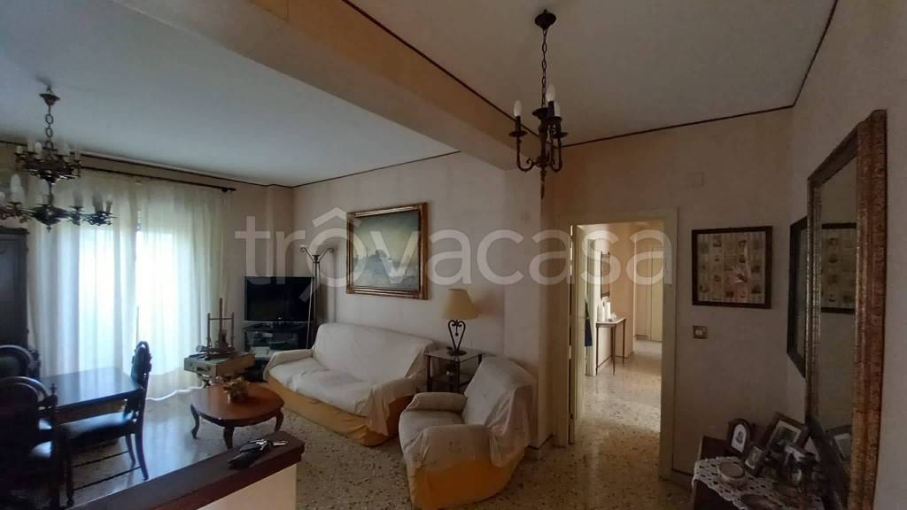 Appartamento in in vendita da privato a Palermo via Castellana, 208