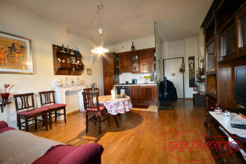 Appartamento in vendita a Lucca via Lucio Papa iii,, 55100