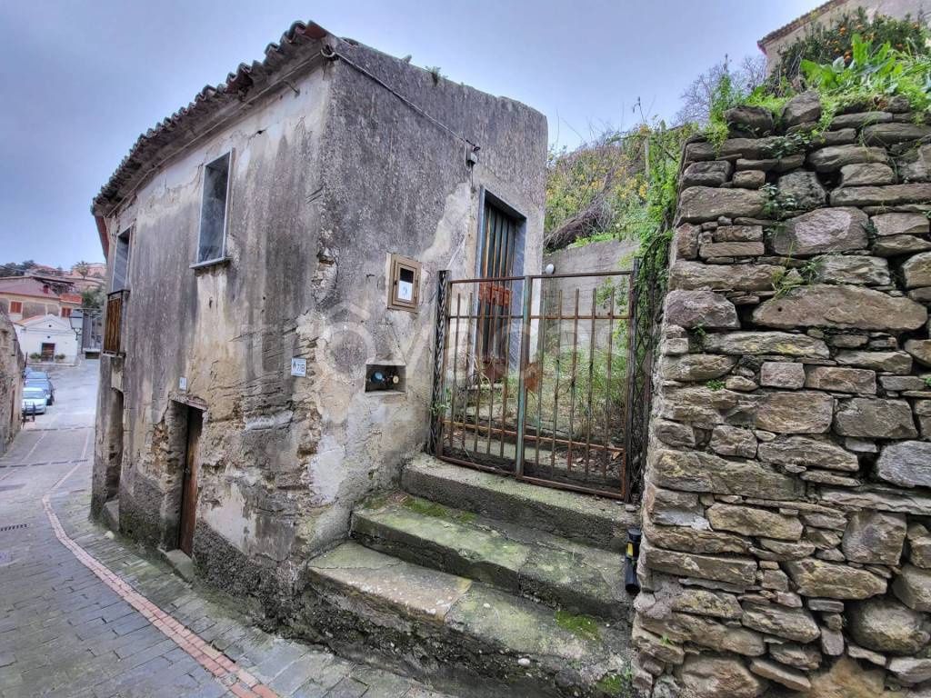 Villa Bifamiliare in vendita a Ogliastro Cilento via San Donato